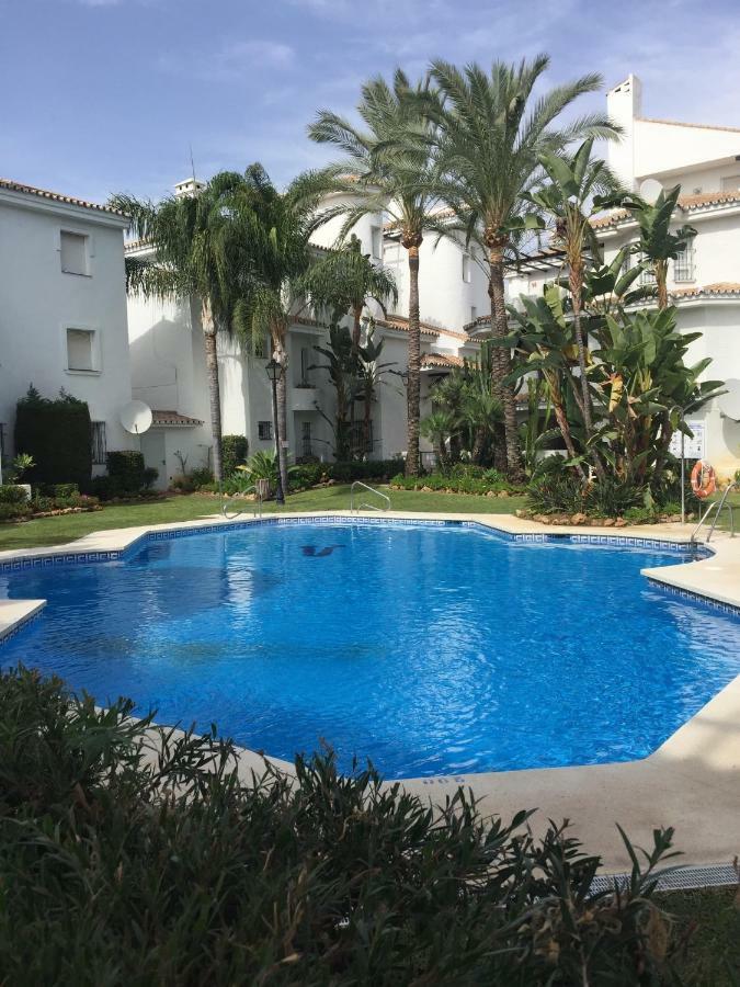 Beautiful 2 Bedroom Apartment @ Puerto Banus! Марбелья Экстерьер фото