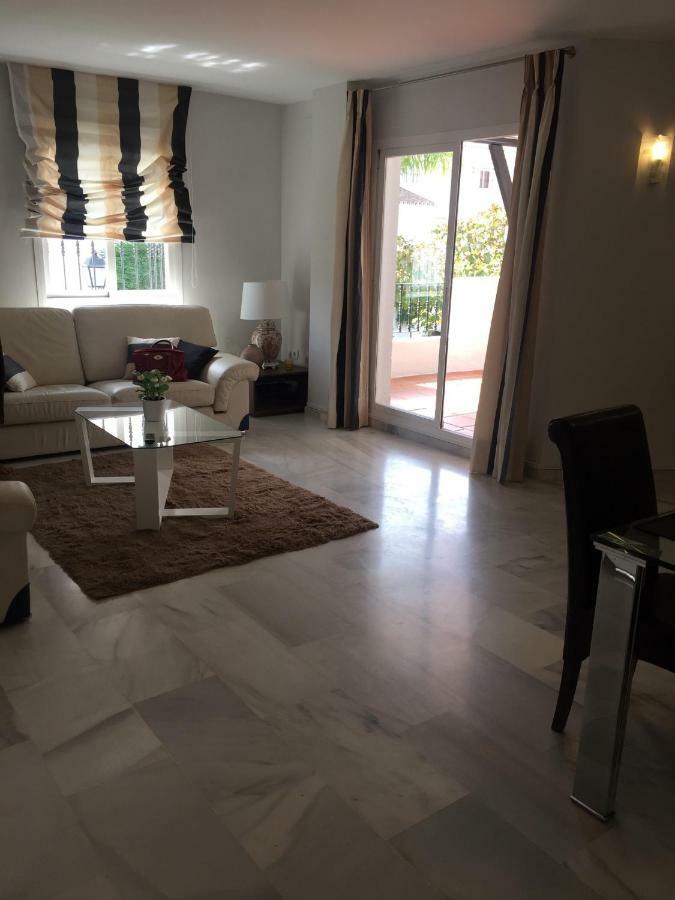 Beautiful 2 Bedroom Apartment @ Puerto Banus! Марбелья Экстерьер фото