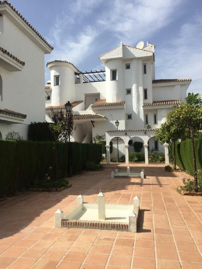 Beautiful 2 Bedroom Apartment @ Puerto Banus! Марбелья Экстерьер фото